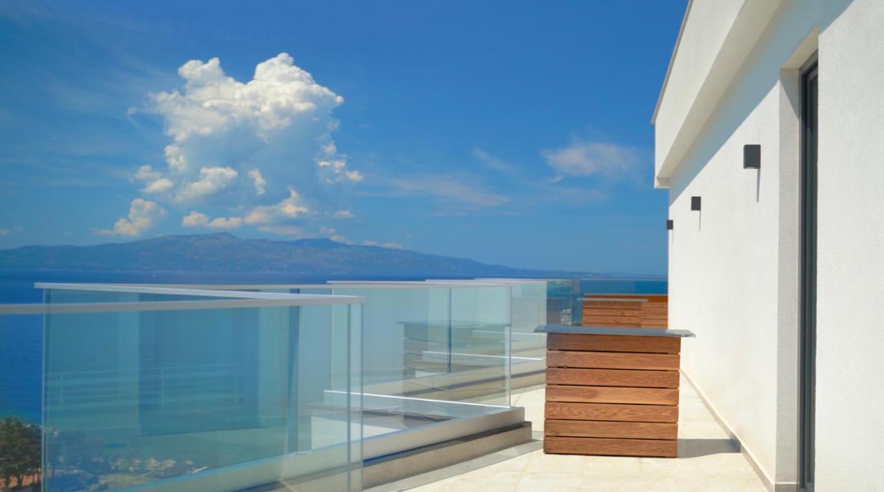 Dorchester Hotel Sarande Ngoại thất bức ảnh