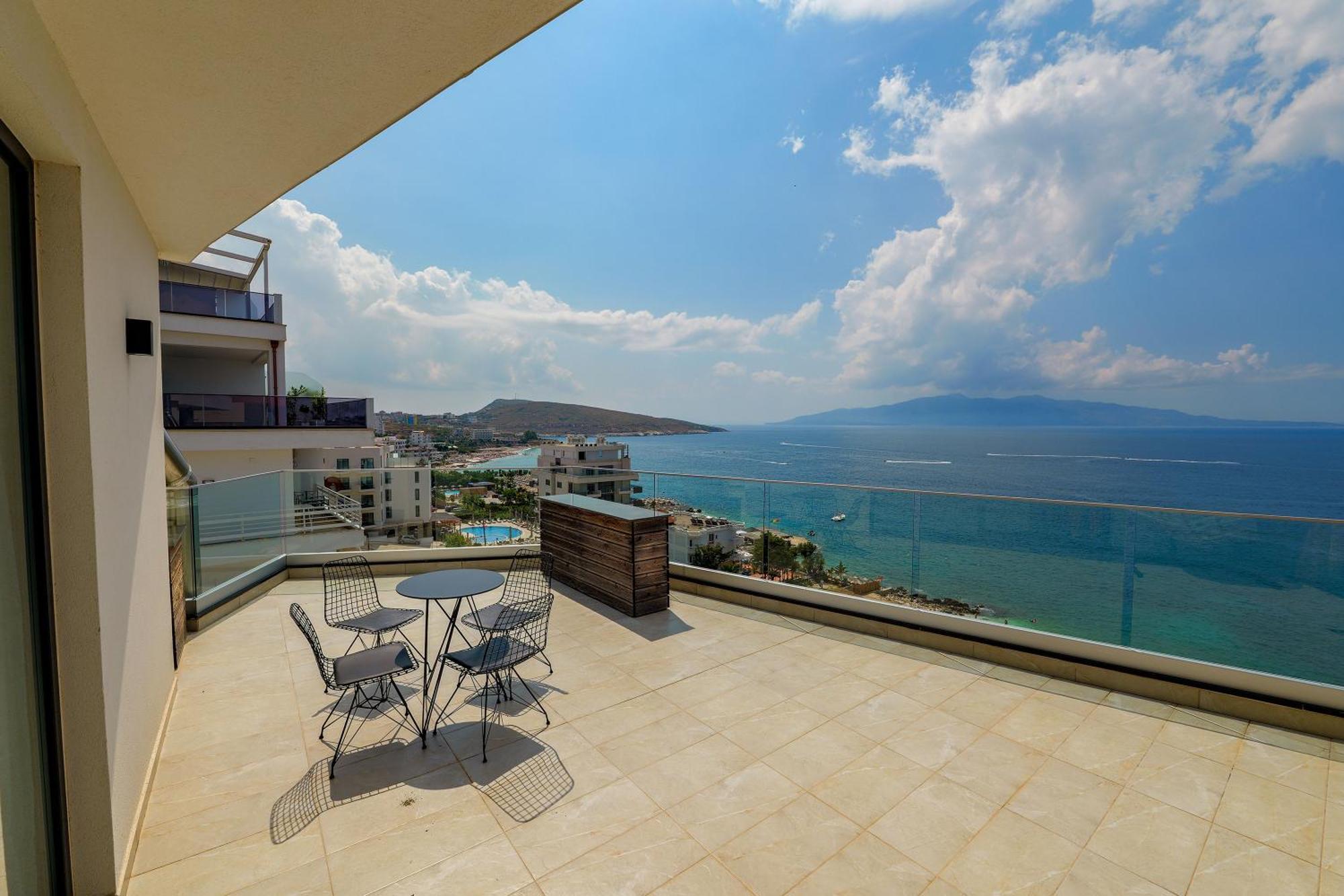 Dorchester Hotel Sarande Ngoại thất bức ảnh